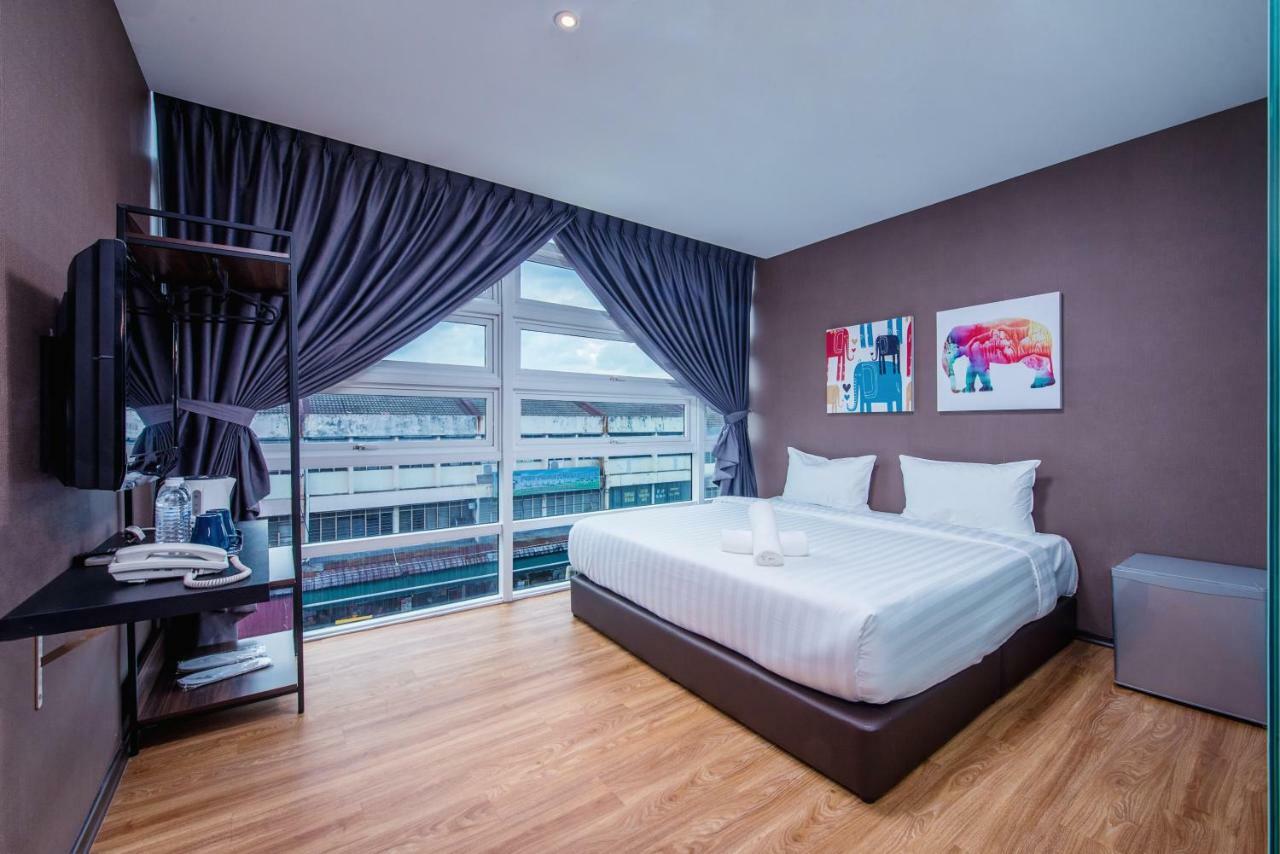Nap Hotel Johor Bahru Exterior foto